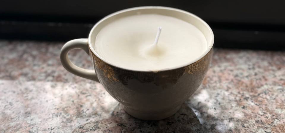 Vanilla Solitaire Teacup